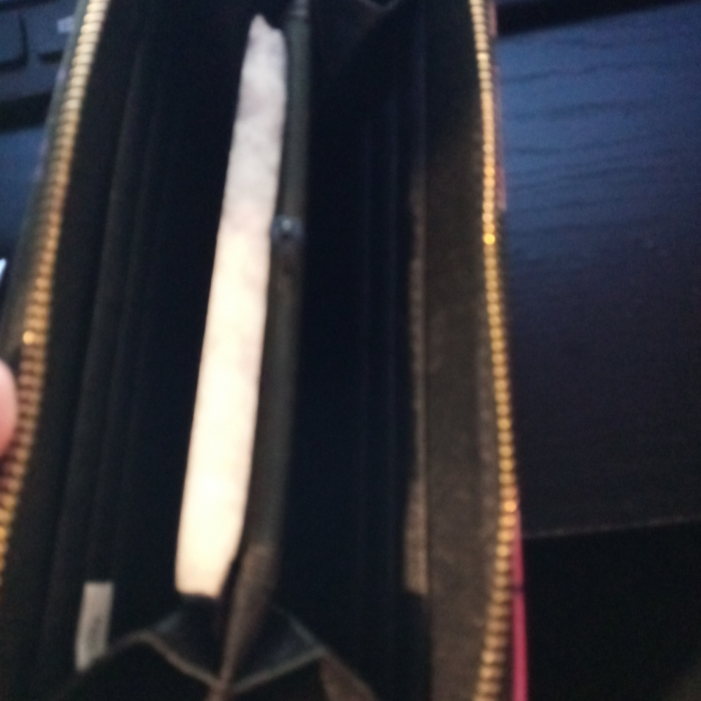 Butterfly wallet